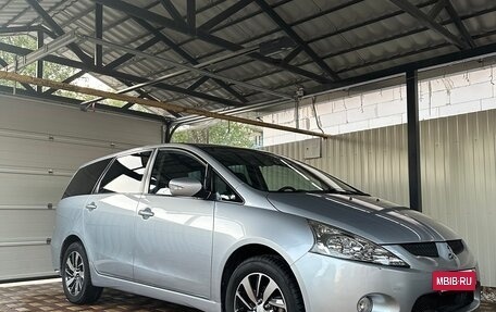 Mitsubishi Grandis, 2008 год, 1 350 000 рублей, 10 фотография