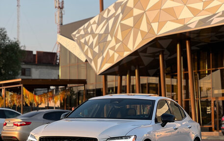 Volvo S60 III, 2024 год, 4 000 000 рублей, 2 фотография