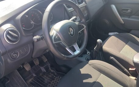Renault Sandero II рестайлинг, 2018 год, 1 200 000 рублей, 12 фотография