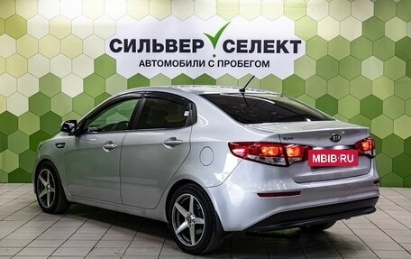 KIA Rio III рестайлинг, 2015 год, 900 000 рублей, 6 фотография