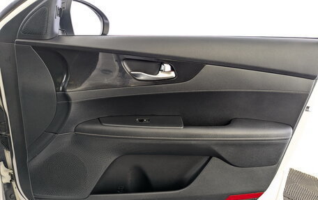 KIA Cerato IV, 2020 год, 1 750 000 рублей, 23 фотография
