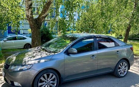 KIA Cerato III, 2010 год, 650 000 рублей, 1 фотография