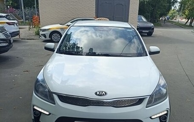 KIA Rio IV, 2018 год, 950 000 рублей, 1 фотография