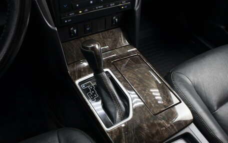 Toyota Camry, 2017 год, 2 420 000 рублей, 13 фотография