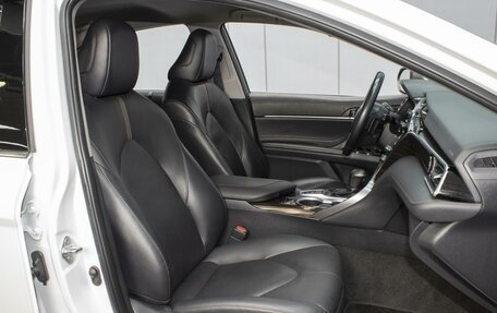 Toyota Camry, 2020 год, 2 840 000 рублей, 8 фотография
