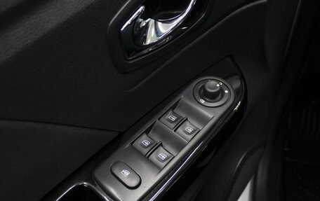 Renault Kaptur I рестайлинг, 2018 год, 1 540 000 рублей, 23 фотография