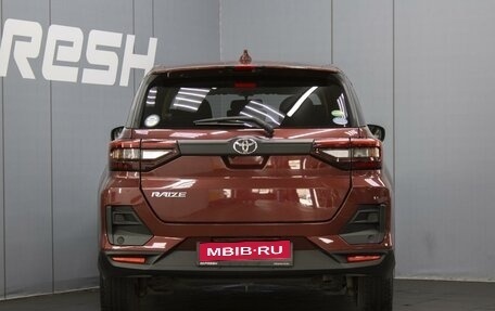 Toyota Raize I, 2021 год, 1 620 000 рублей, 4 фотография