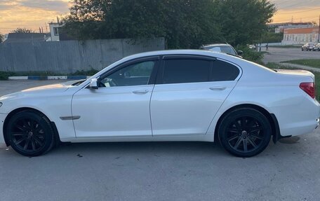BMW 7 серия, 2009 год, 1 400 000 рублей, 12 фотография