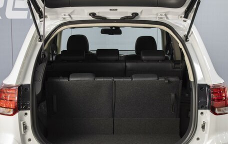 Mitsubishi Outlander III рестайлинг 3, 2022 год, 4 095 000 рублей, 25 фотография