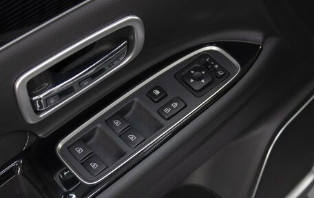 Mitsubishi Outlander III рестайлинг 3, 2022 год, 4 095 000 рублей, 23 фотография