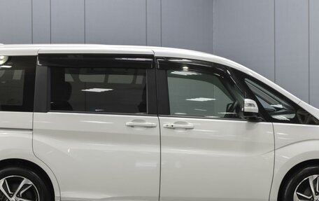Honda Stepwgn IV, 2020 год, 2 950 000 рублей, 5 фотография