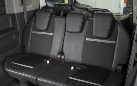 Honda Stepwgn IV, 2020 год, 2 950 000 рублей, 12 фотография