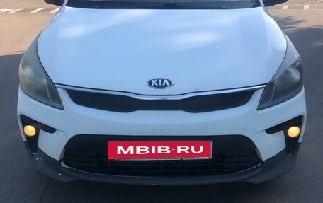 KIA Rio IV, 2019 год, 749 000 рублей, 3 фотография
