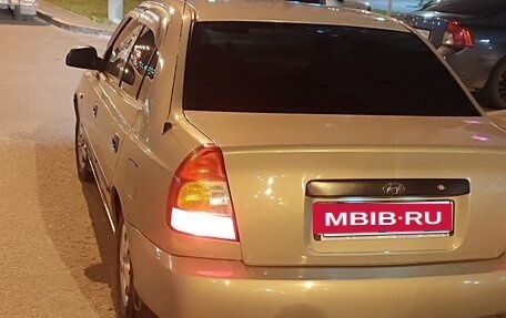 Hyundai Accent II, 2008 год, 290 000 рублей, 2 фотография