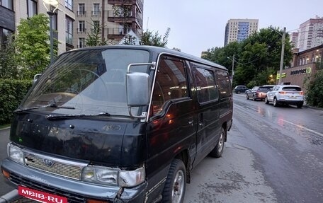 Nissan Caravan III, 1993 год, 249 000 рублей, 2 фотография