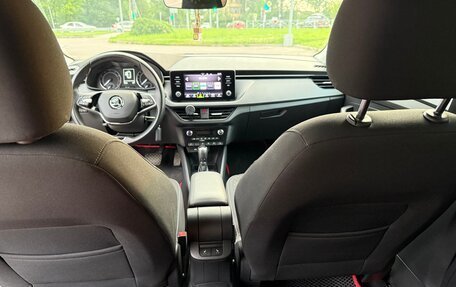 Skoda Rapid II, 2021 год, 1 590 000 рублей, 10 фотография