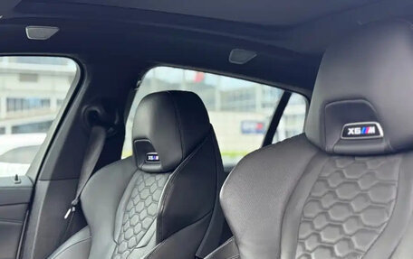 BMW X6 M, 2022 год, 16 фотография