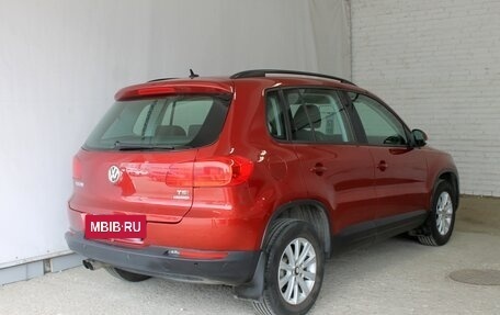 Volkswagen Tiguan I, 2012 год, 690 000 рублей, 4 фотография
