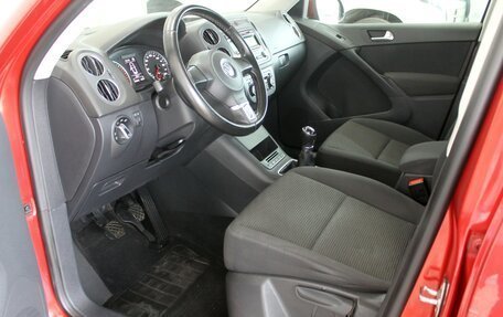 Volkswagen Tiguan I, 2012 год, 690 000 рублей, 9 фотография