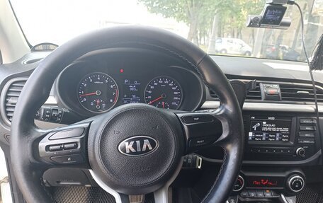 KIA Rio IV, 2018 год, 950 000 рублей, 7 фотография
