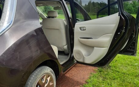 Nissan Leaf I, 2014 год, 699 000 рублей, 6 фотография
