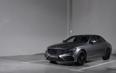 Mercedes-Benz E-Класс, 2018 год, 3 490 000 рублей, 3 фотография