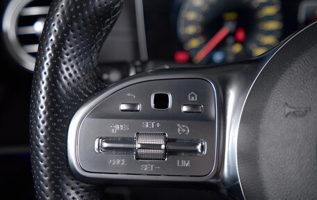 Mercedes-Benz E-Класс, 2018 год, 3 490 000 рублей, 15 фотография
