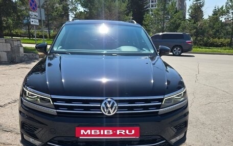 Volkswagen Tiguan II, 2017 год, 2 800 000 рублей, 6 фотография