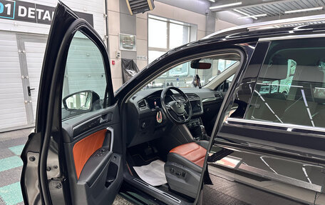 Volkswagen Tiguan II, 2017 год, 2 800 000 рублей, 13 фотография
