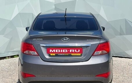 Hyundai Solaris II рестайлинг, 2015 год, 1 100 000 рублей, 5 фотография