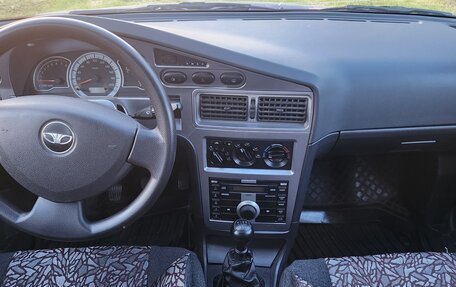 Daewoo Nexia I рестайлинг, 2011 год, 290 000 рублей, 4 фотография