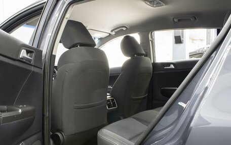 KIA Sportage IV рестайлинг, 2018 год, 2 300 000 рублей, 11 фотография