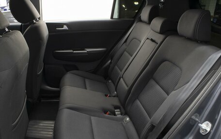 KIA Sportage IV рестайлинг, 2018 год, 2 300 000 рублей, 10 фотография