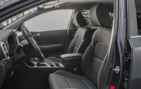 KIA Sportage IV рестайлинг, 2018 год, 2 300 000 рублей, 9 фотография