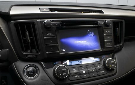 Toyota RAV4, 2016 год, 2 470 000 рублей, 15 фотография