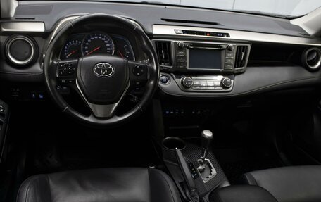 Toyota RAV4, 2014 год, 2 295 000 рублей, 6 фотография
