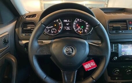 Skoda Yeti I рестайлинг, 2015 год, 1 315 000 рублей, 10 фотография
