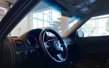 Skoda Yeti I рестайлинг, 2015 год, 1 315 000 рублей, 23 фотография