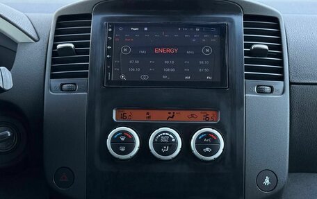 Nissan Pathfinder, 2010 год, 1 260 000 рублей, 17 фотография