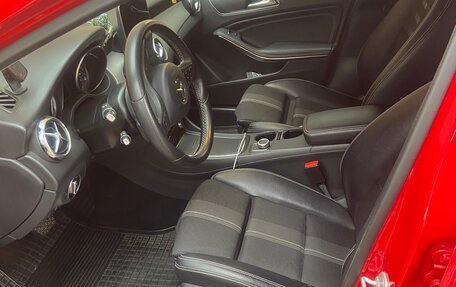 Mercedes-Benz GLA, 2017 год, 2 300 000 рублей, 12 фотография