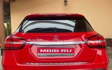 Mercedes-Benz GLA, 2017 год, 2 300 000 рублей, 7 фотография