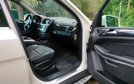 Mercedes-Benz GL-Класс, 2013 год, 2 900 000 рублей, 20 фотография