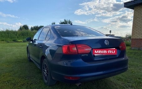 Volkswagen Jetta VI, 2014 год, 1 000 000 рублей, 3 фотография