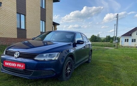 Volkswagen Jetta VI, 2014 год, 1 000 000 рублей, 4 фотография