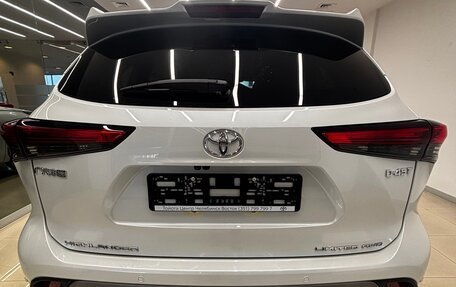 Toyota Highlander, 2025 год, 4 690 000 рублей, 5 фотография
