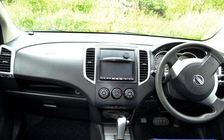 Nissan Wingroad III, 2009 год, 670 000 рублей, 13 фотография