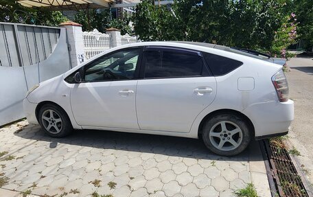 Toyota Prius, 2007 год, 539 000 рублей, 8 фотография