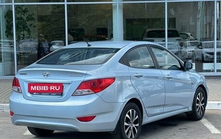 Hyundai Solaris II рестайлинг, 2011 год, 682 000 рублей, 5 фотография