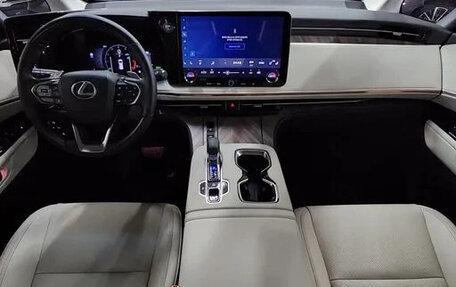 Lexus LM, 2024 год, 18 500 000 рублей, 6 фотография