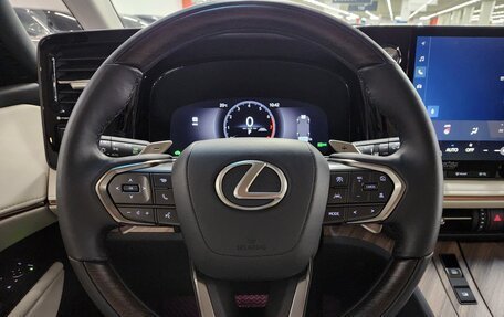 Lexus LM, 2024 год, 18 500 000 рублей, 11 фотография